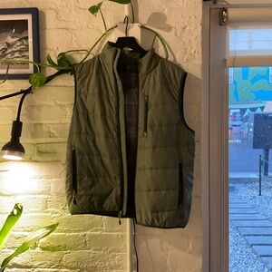 Free Country Men's Zippered Pockets Stand Collar Puffer Vest